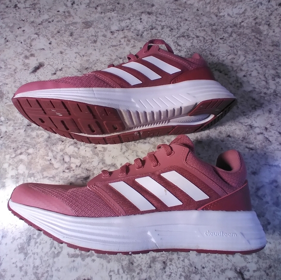 Adidas Women's Pink Running Shoes - Picture 8 of 9